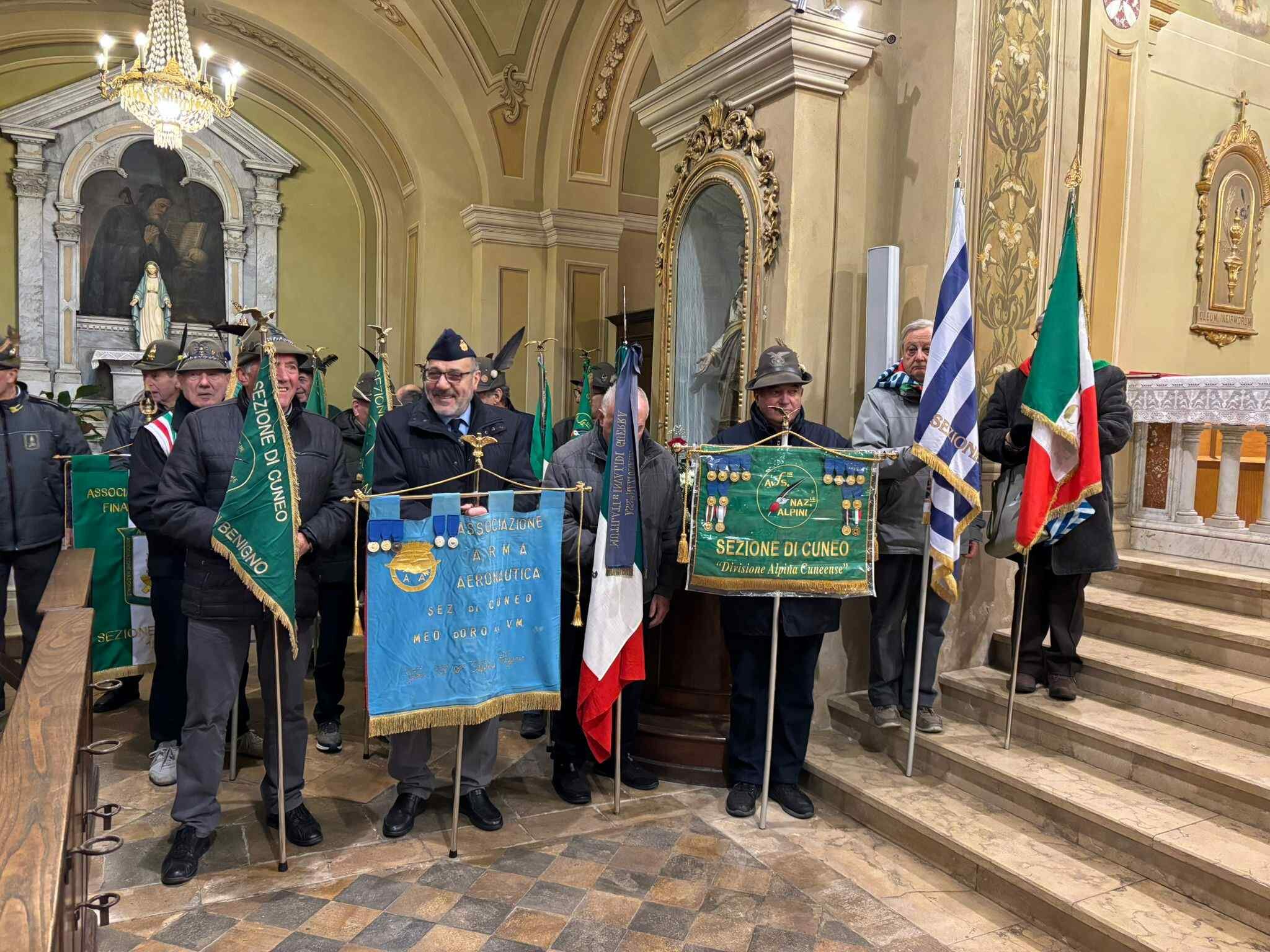 in chiesa 1 San Benigno.jpg